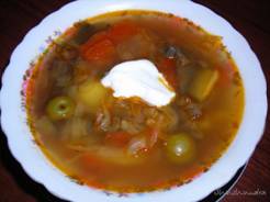 Суп солянка. Рецепт с оливками