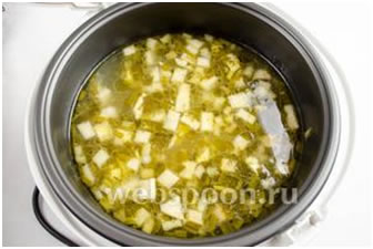 Приготовление сырного супа в мультиварке