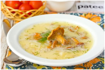 Сырный суп с лисичками